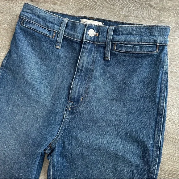 Madewell 11” High-Rise Flare Jeans - Size 27 - Picture 5 of 12